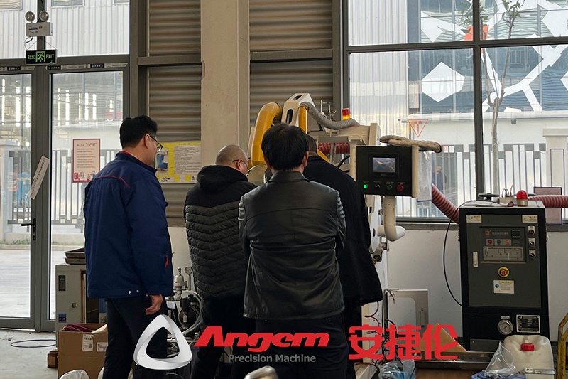 滾噴機3- 滾(gǔn)噴機3-