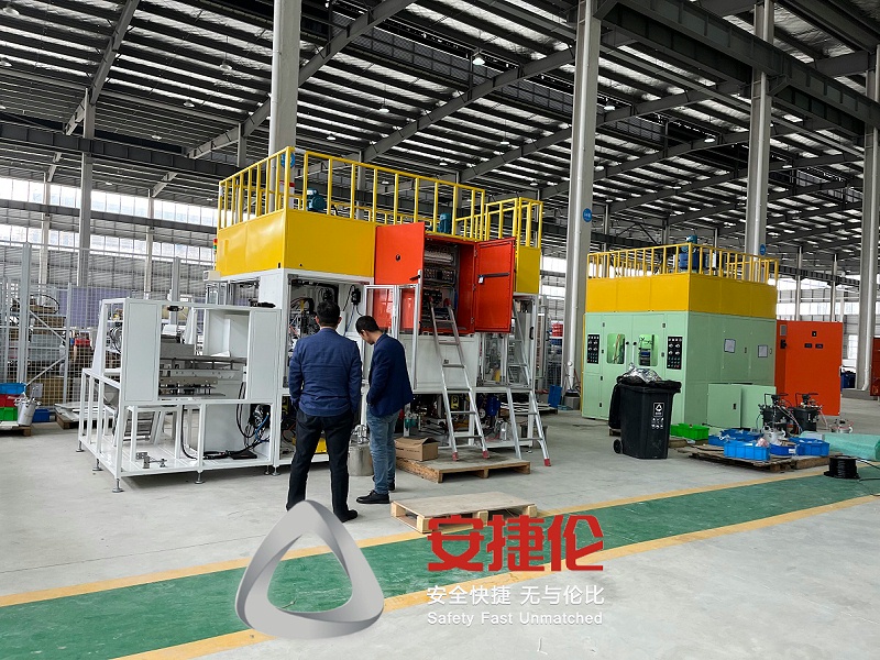 20230331昆山沐春電器(qì)有限公司參(cān)觀考察榴莲网站公司和滾噴機(jī) 20230331昆山沐春電器有限公司參觀考察榴莲网站公司(sī)和滾噴機(jī)