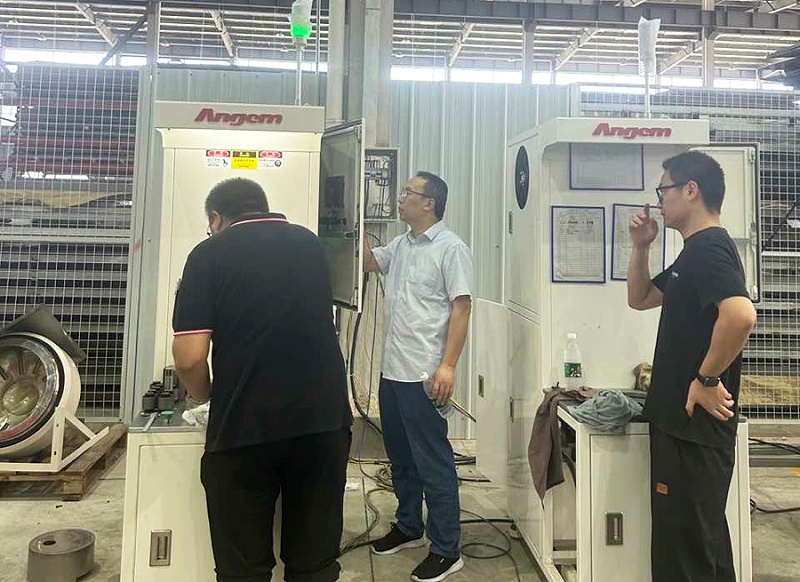 襯套縮徑機3 襯套縮(suō)徑機3