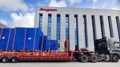 又發了3台設備！滾膠機、噴膠機、縮徑機發印（yìn）度汽車減震客戶（hù）